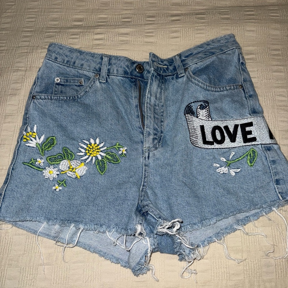 Topshop Blue Jean Shorts with Floral Embroidery and Love Patch